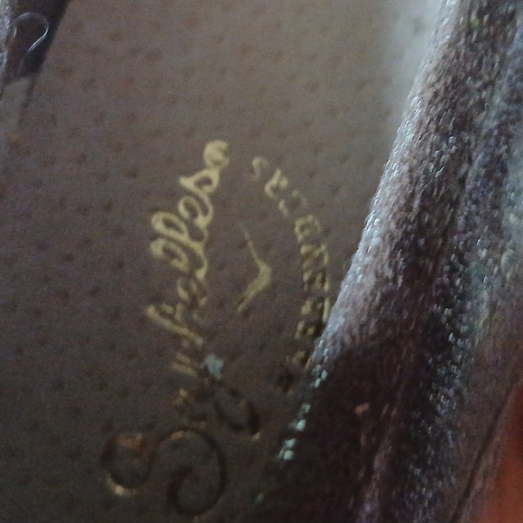 Metallic leather loafers - Picture 3 of 10